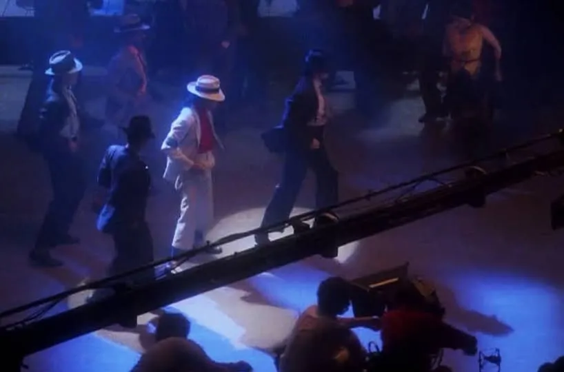 16286509_043025-otrc-powerline-img-1 O perfeccionismo por trás de Smooth Criminal