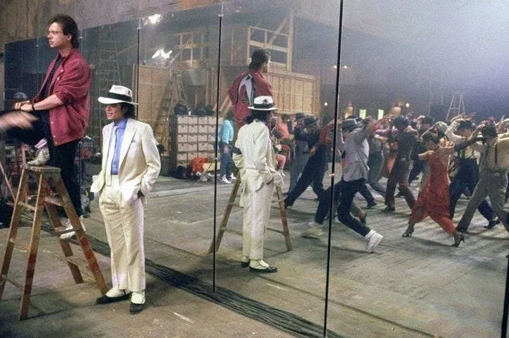 16286509_043025-otrc-powerline-img O perfeccionismo por trás de Smooth Criminal