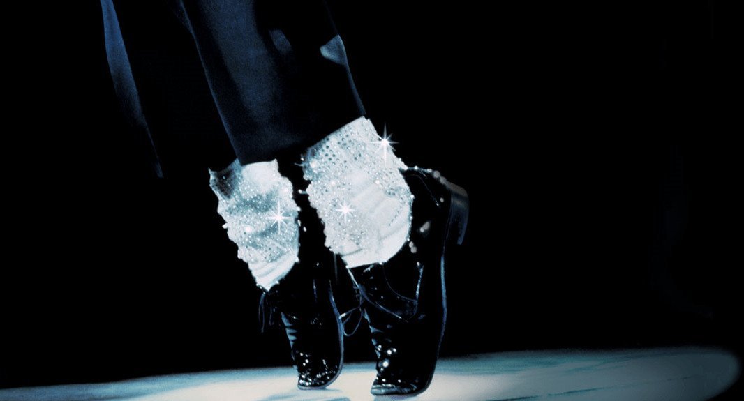 Nas Pontas dos Pés: A fotografia que capturou a magia de Michael Jackson | A historia de uma fotografia simbolica. Michael Jackson nas pontas dos pes