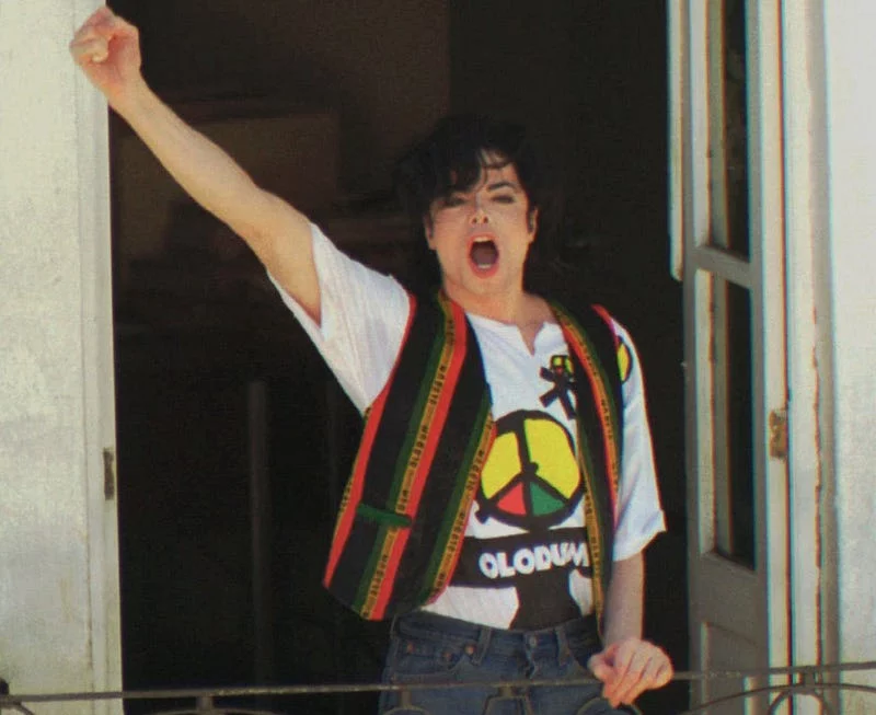 Michael Jackson na batida do Olodum | Bahia They Dont Care About Us