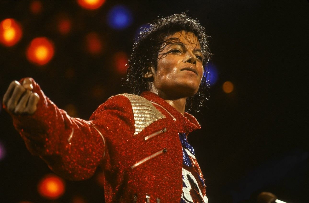 Saravá, Michael Jackson (por Carlos Drummond de Andrade) |