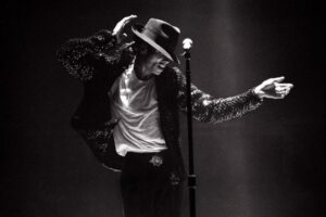 Michael Jackson em apresentação de "Billie Jean" na Bad Tour