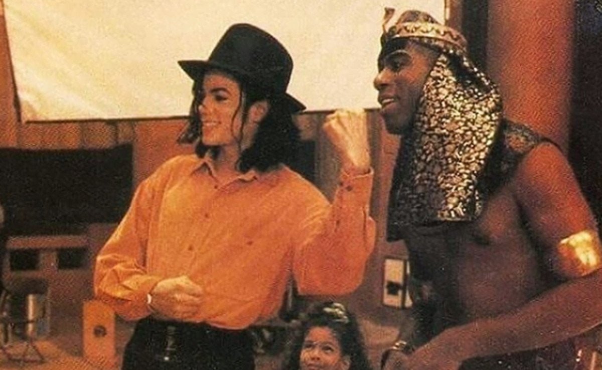 Michael Jackson e Magic Johnson: A mensagem por trás de 'Remember The Time' - Desafiando preconceitos e quebrando barreiras | MJ e Magic Johnson MJ Beats