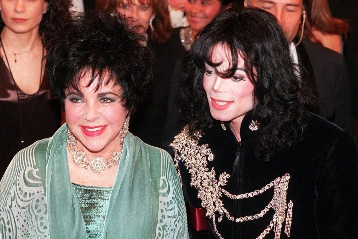 Cinema com Michael Jackson e Elizabeth Taylor | Michael Jackson e Elizabeth Taylor 1997 MJ Beats