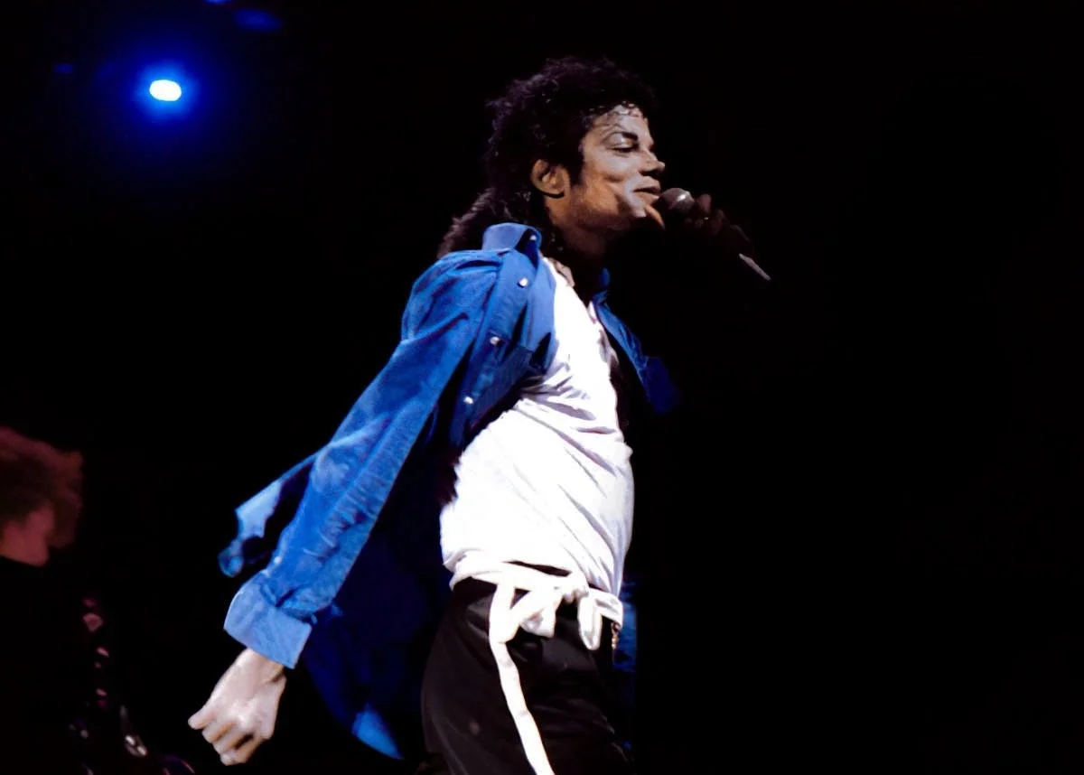 'Vi Voglio Bene': Michael Jackson e a noite que entrou para a HIStória | Rei do Pop apresenta The Way You Make Me Feel no show da Bad Tour em Turim