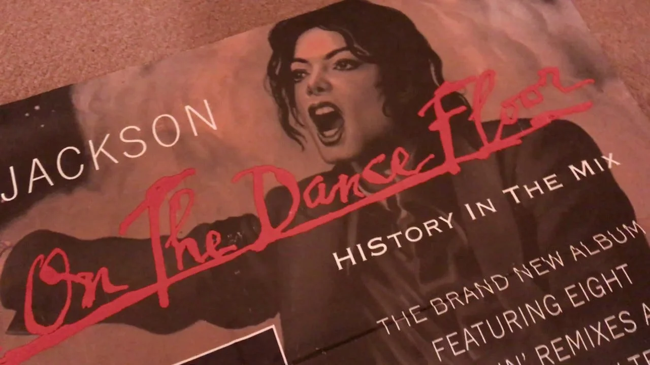 Entre Remixes e Confissões: 'Blood on the Dance Floor' é o álbum mais vulnerável de Michael Jackson | Blood on the Dance Floor e o album mais vulneravel de Michael Jackson MJ Beats