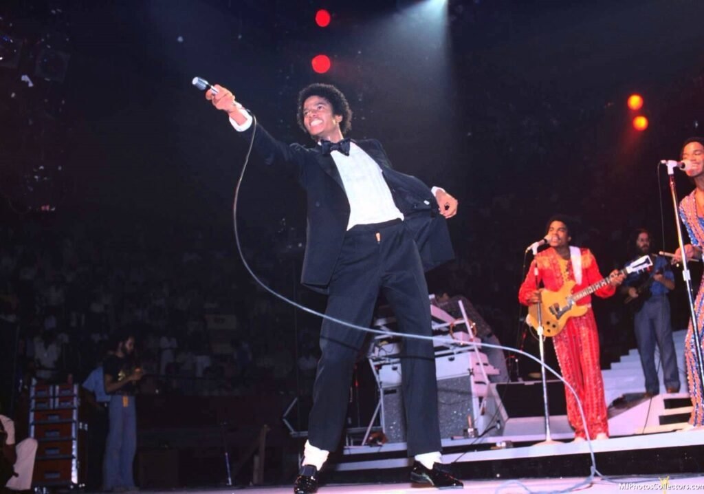 otw-mjbeats-7-1024x718 Michael Jackson e a Ascensão de um Ícone: O Sucesso de 'Don't Stop 'Til You Get Enough'