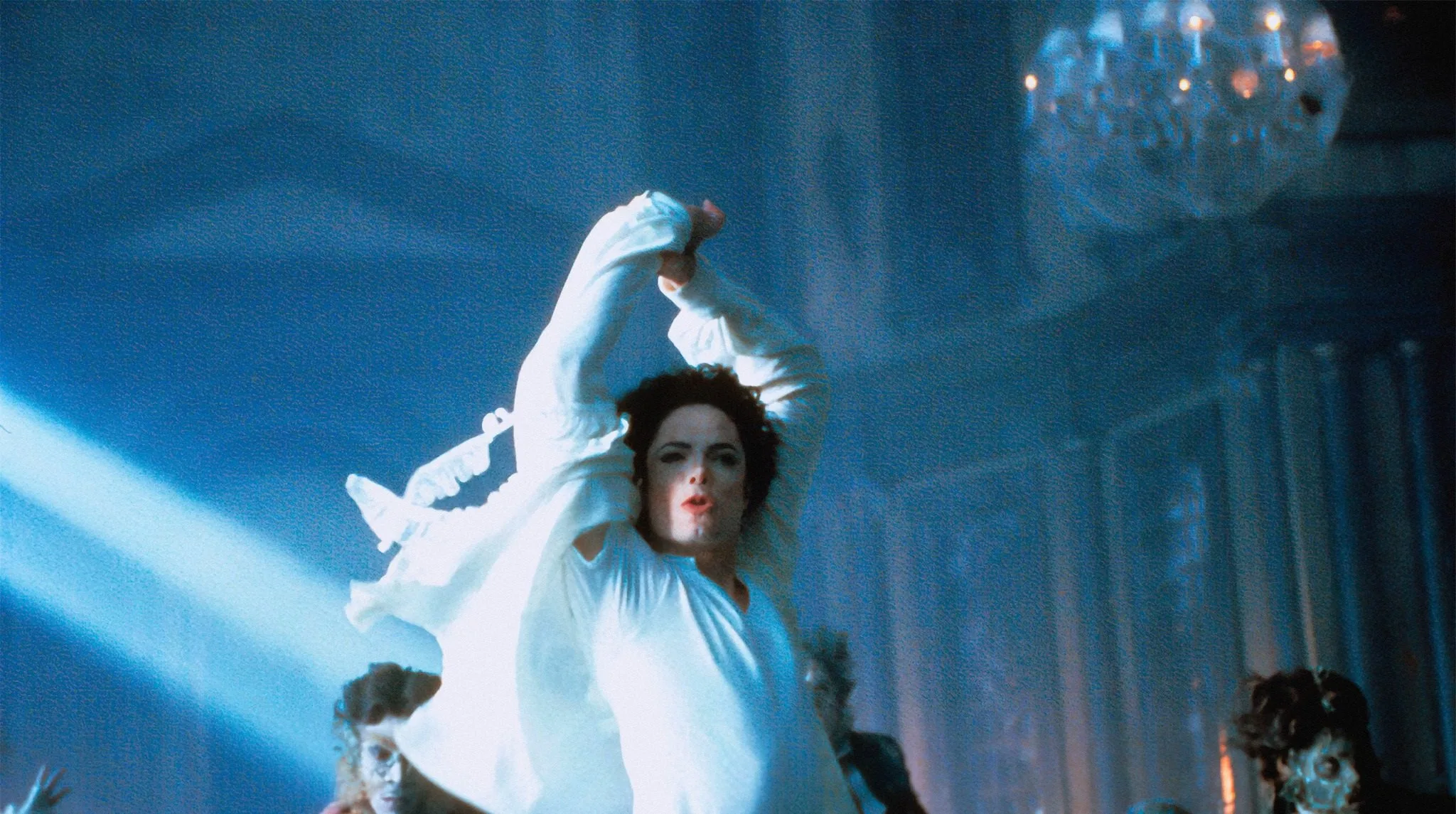 Michael-Jackson-e-o-dossie-Ghosts Ghosts: A joia subestimada de Michael Jackson que o tempo está redescobrindo