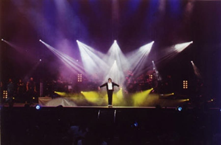 jackson-1 A HIStória não contada da iluminação nos shows de Michael Jackson