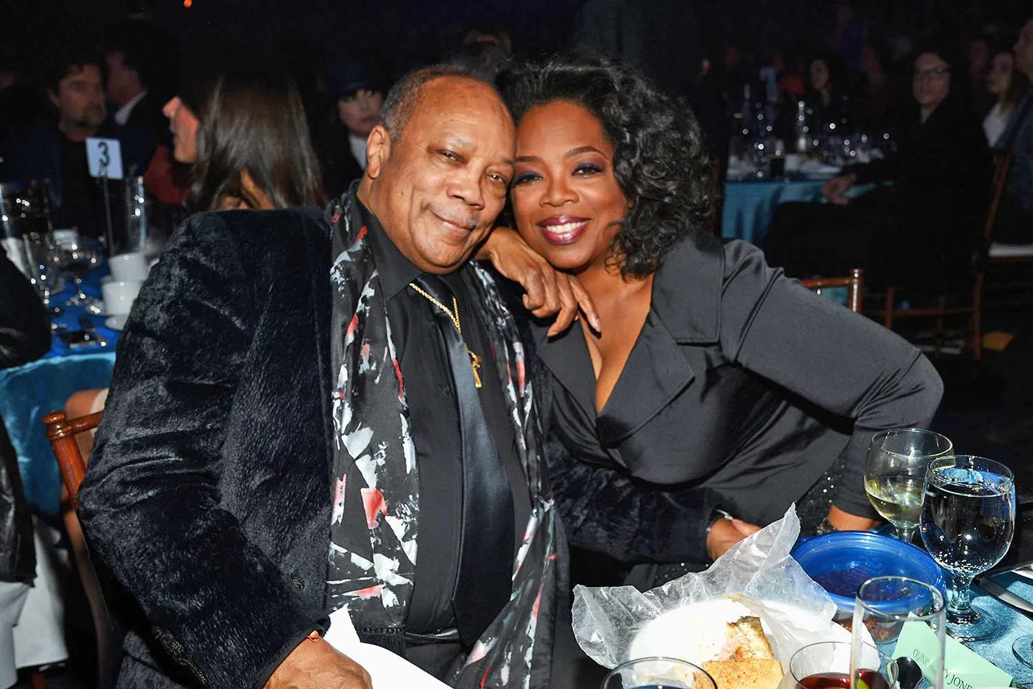 Oprah, Quincy e a vergonhosa tentativa de apagar um Rei | 71O9qfP3avL. AC UF10001000 QL80