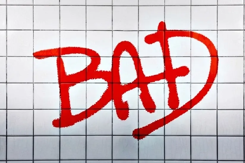As três letras que mudaram a cultura pop: A história do logotipo de ''Bad'' de Michael Jackson 1 As três letras que mudaram a cultura pop: A história do logotipo de ''Bad'' de Michael Jackson | MJ BEATS BAD LOGO 1 62a8 491a a021 f95077849b40