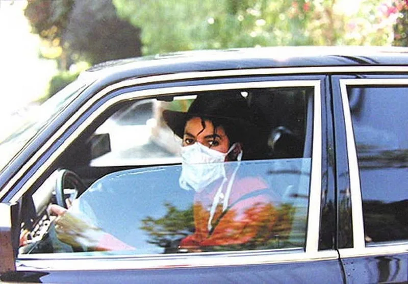 Com Michael Jackson no volante o perigo era constante! | Michael Jackson dirigindo mj beats