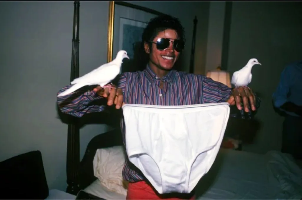 Michael Jackson: cueca e muitas risadas | Michael Jackson e uma cueca mj beats