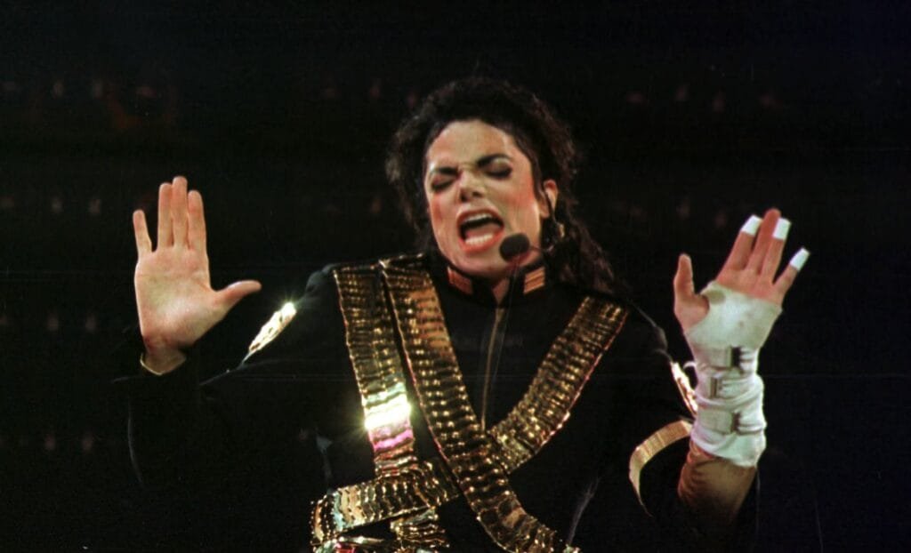 Michael-Jackson-no-Brasil-Morumbi-1993-Sao-Paulo-MJ-Beats-1024x622 Morumbi, 1993: O espetáculo que redefiniu o significado de show