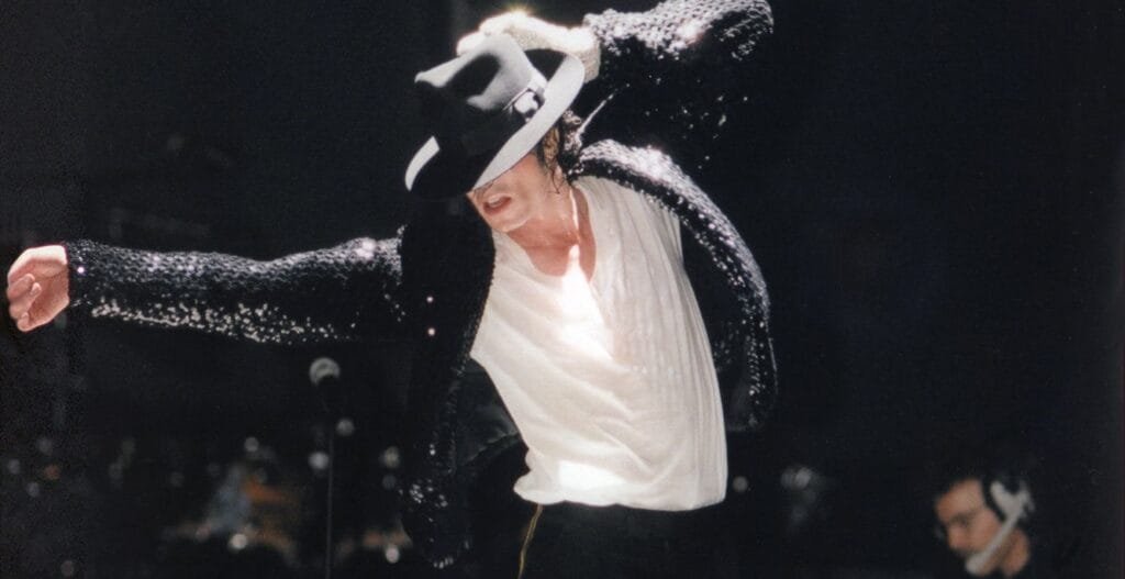 Billie-Jean-ao-vivo-mjbeats-1024x527 Bilhões procuram por ele — o que o mundo ainda quer saber sobre Michael Jackson?