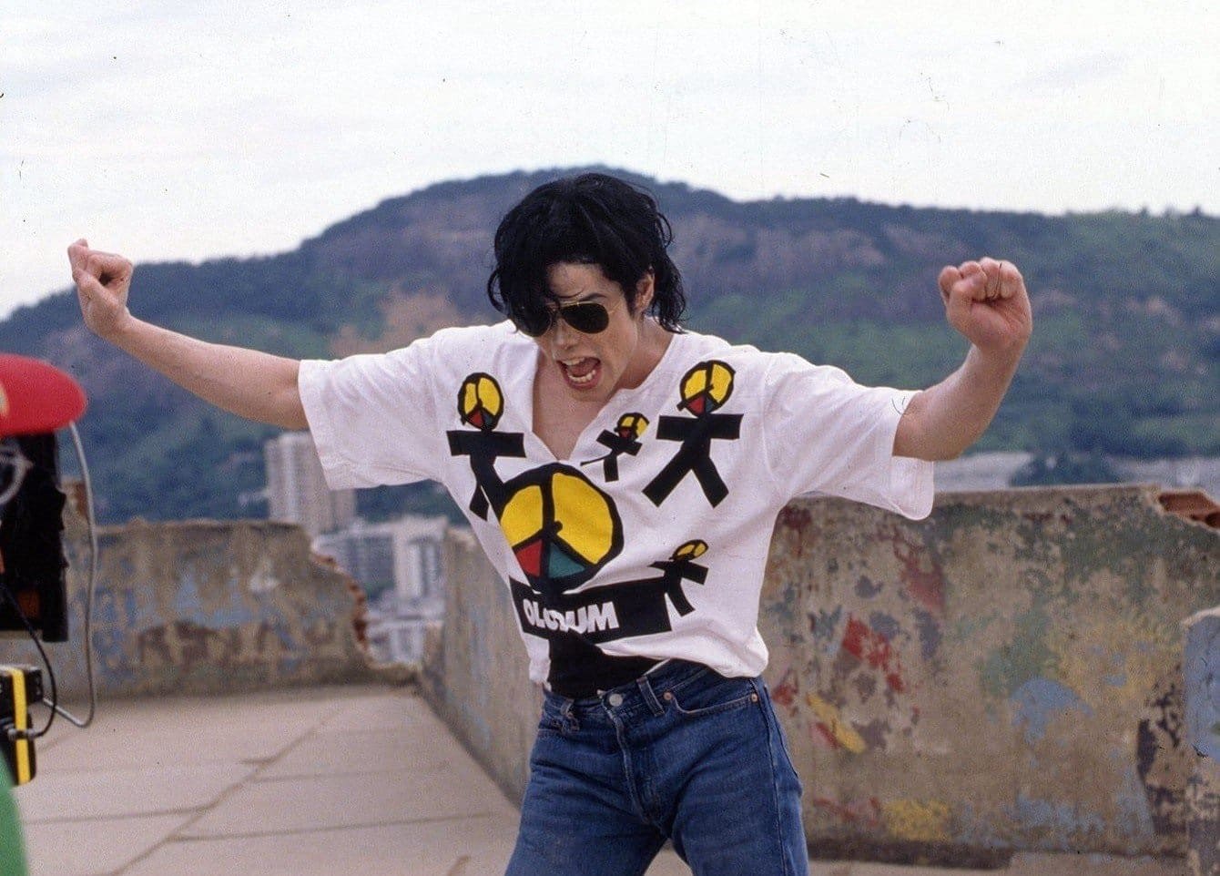 Michael Jackson no Brasil - They Don`t Care About Us