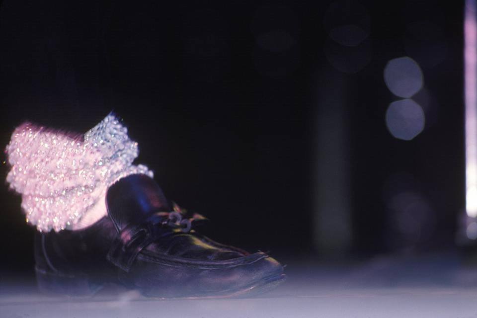 Meia usada por Michael Jackson é vendida por mais de R$ 43 mil em leilão | Meia usada por Michael Jackson e vendida por mais de R 43 mil em leilao