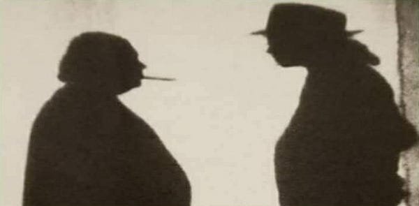 michael-jackson-moonwalk-1-gty-thg-180423_hpEmbed_9x14_992 Quando um charuto se tornou um problema para o Rei do Pop Michael Jackson