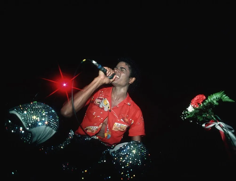 E se... tivesse acontecido a Off The Wall Tour? | otw 1af5caaa67c7d18040e8e8a028eac253 ed96aef7 1280