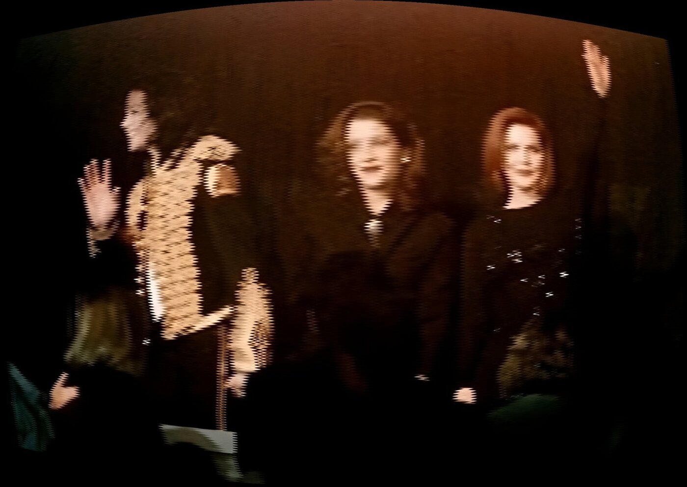 Michael Jackson, Lisa Marie e Priscilla Presley no Tributo a Elvis (1994)