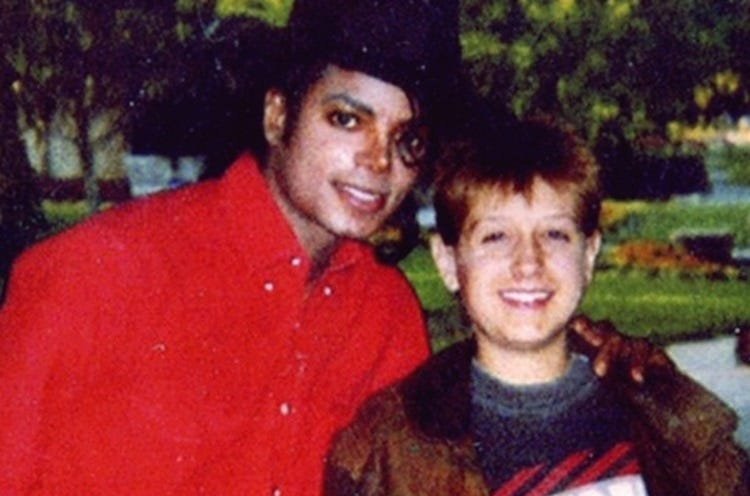 1eiwPDcQyz5FkkcZn8ne5WQ Michael Jackson e a verdadeira história de ‘Gone Too Soon’, a canção símbolo da luta contra a AIDS