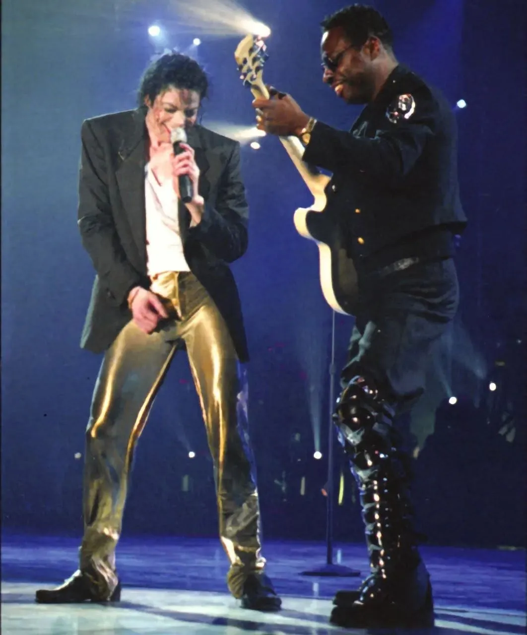 490301983_1098327295664013_5840780690638251906_n David Williams: O guitarrista que fez Michael Jackson dançar