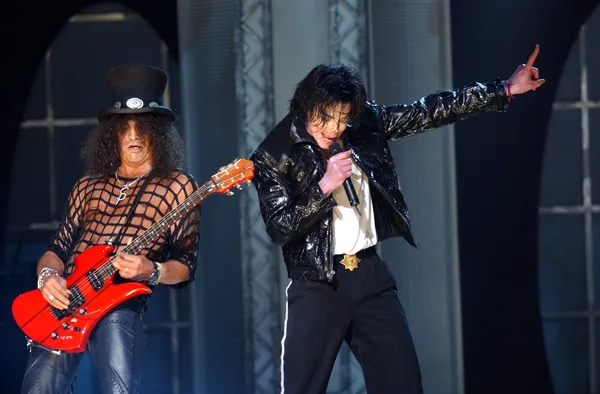 O dia em que Slash quase morreu ao lado de Michael Jackson no palco 8 O dia em que Slash quase morreu ao lado de Michael Jackson no palco | 97464 original