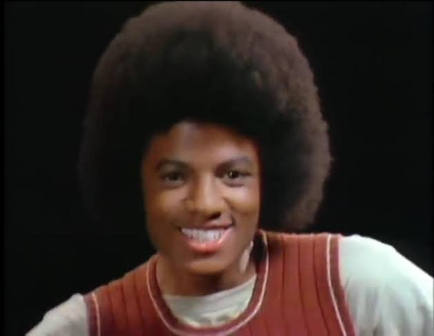Michael Jackson no vídeo de "Blame It On The Boogie"
