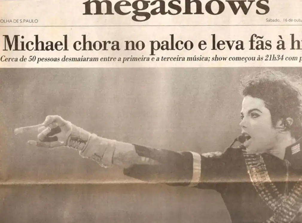 Michael chora no palco e leva fãs à histeria | 13c SePIaKvf85vSmViiNuA