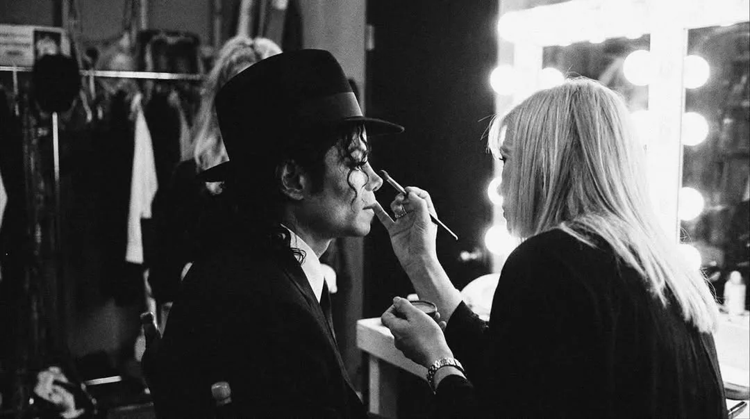 SnapInsta.to_584402954_18547674340058790_6279706331813001763_n Dangerous: imaginando o videoclipe nunca lançado de Michael Jackson