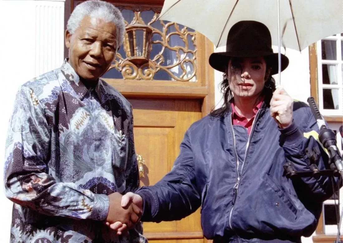 2026-07-29_091332-curiosidade_mj-beats_twitter-x Michael Jackson e Nelson Mandela: Companheiros de Batalha