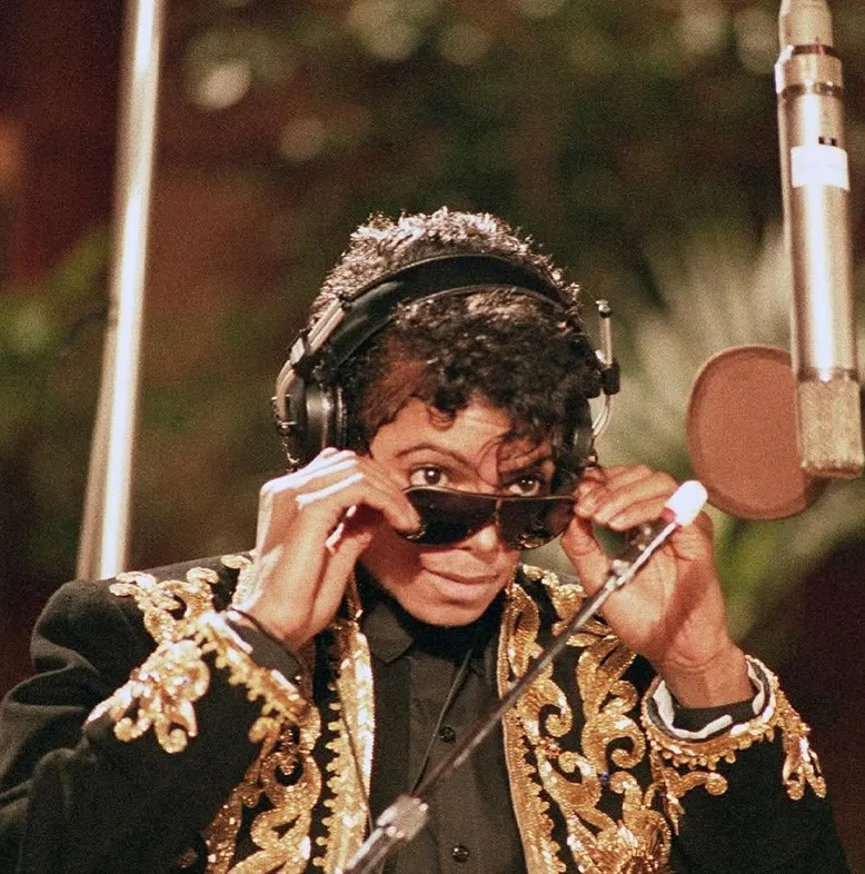 Harry-Benson-WATW-02-1 Bastidores, emoção e legado: as novas fotos de We Are the World