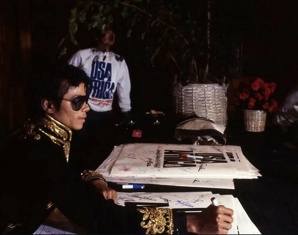 Harry-Benson-WATW-04 Bastidores, emoção e legado: as novas fotos de We Are the World