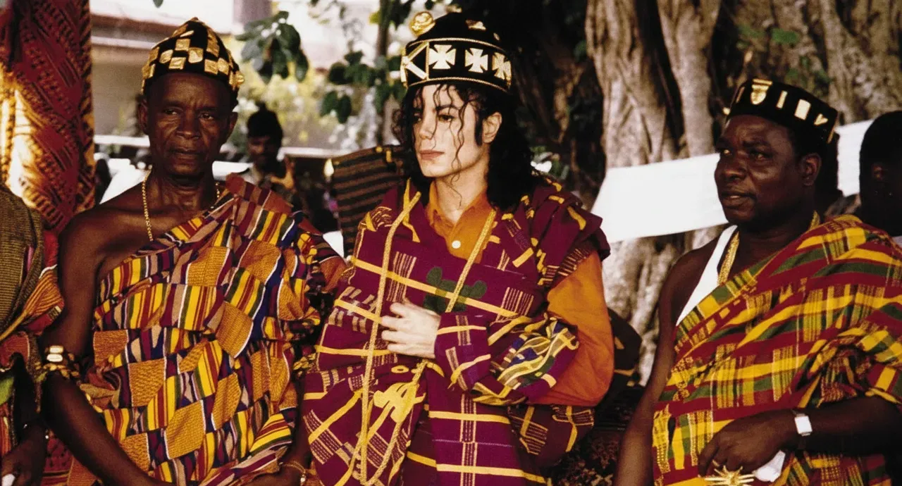 Há 34 anos, Michael Jackson foi coroado Rei na Costa do Marfim. | Gemini Generated Image jqsg14jqsg14jqsg e1770924054551