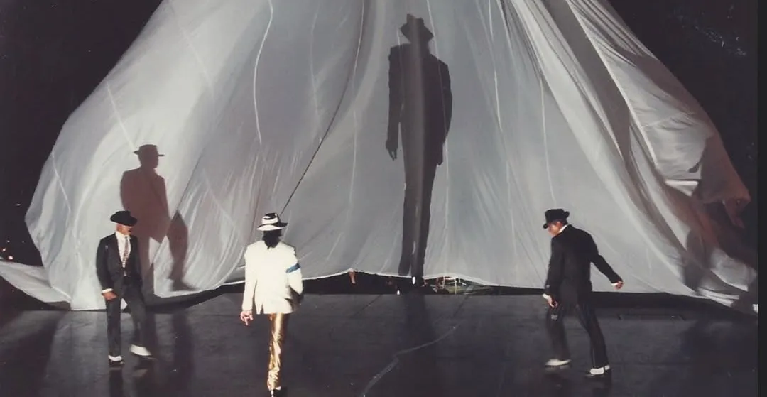 Michael Jackson e a disciplina que criou momentos eternos | MJ BEATS.COM .BR smoth