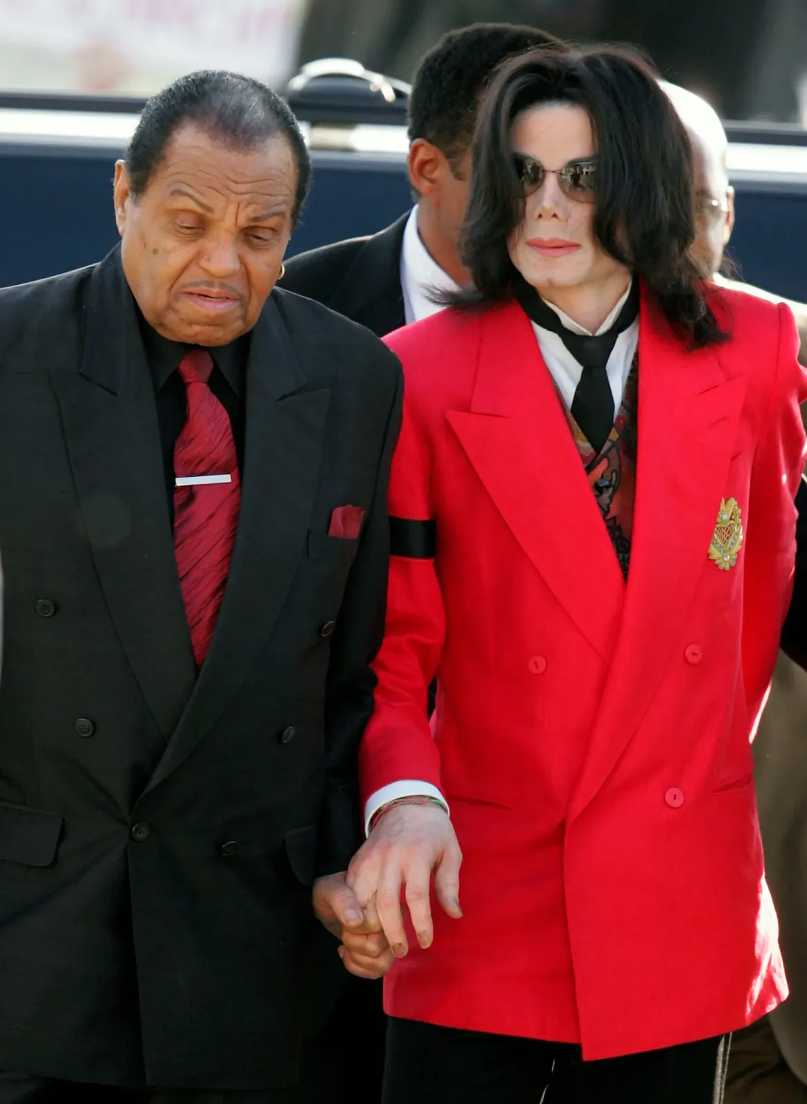 Obit_Joe_Jackson_07350_46923511_ver1.0-1-scaled Além do Vilão: Como as Leis 'Jim Crow' criaram a 'armadura' de Joseph Jackson