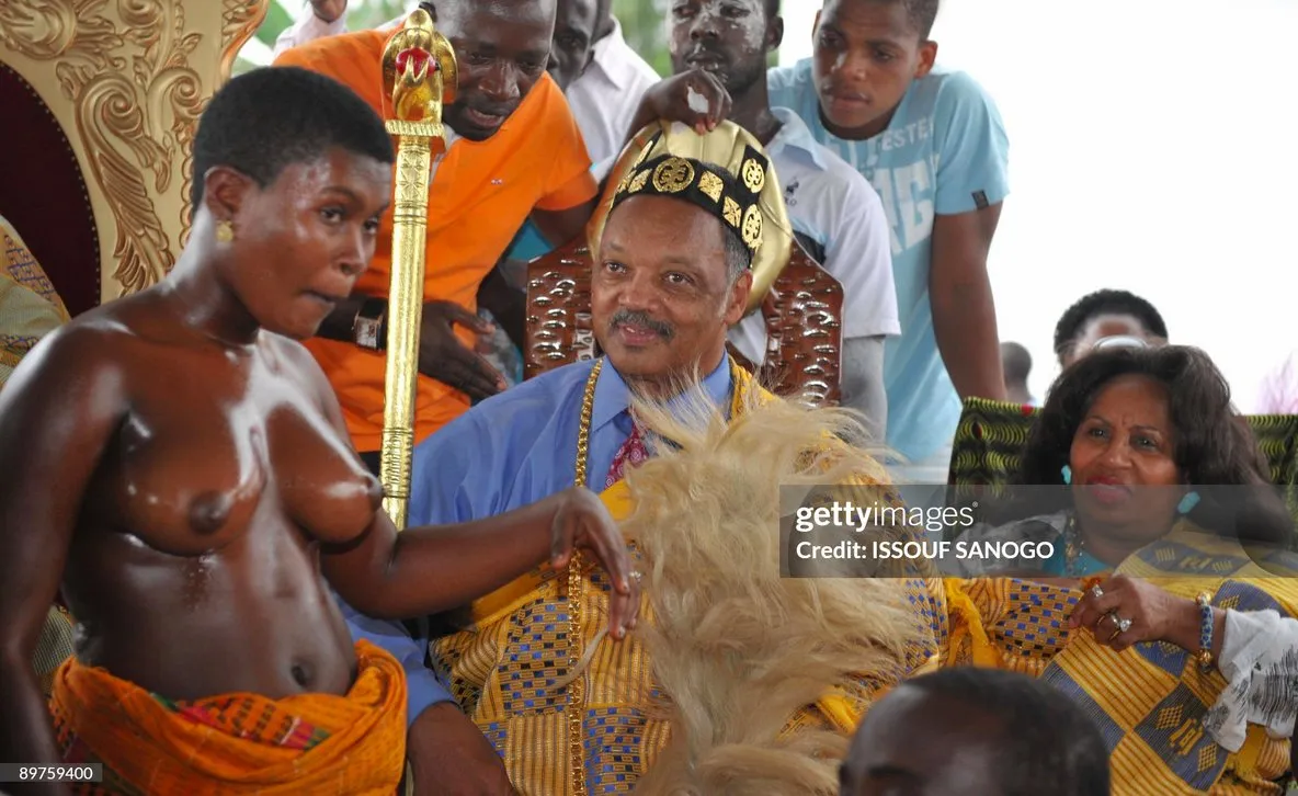 image-4 Há 34 anos, Michael Jackson foi coroado Rei na Costa do Marfim.
