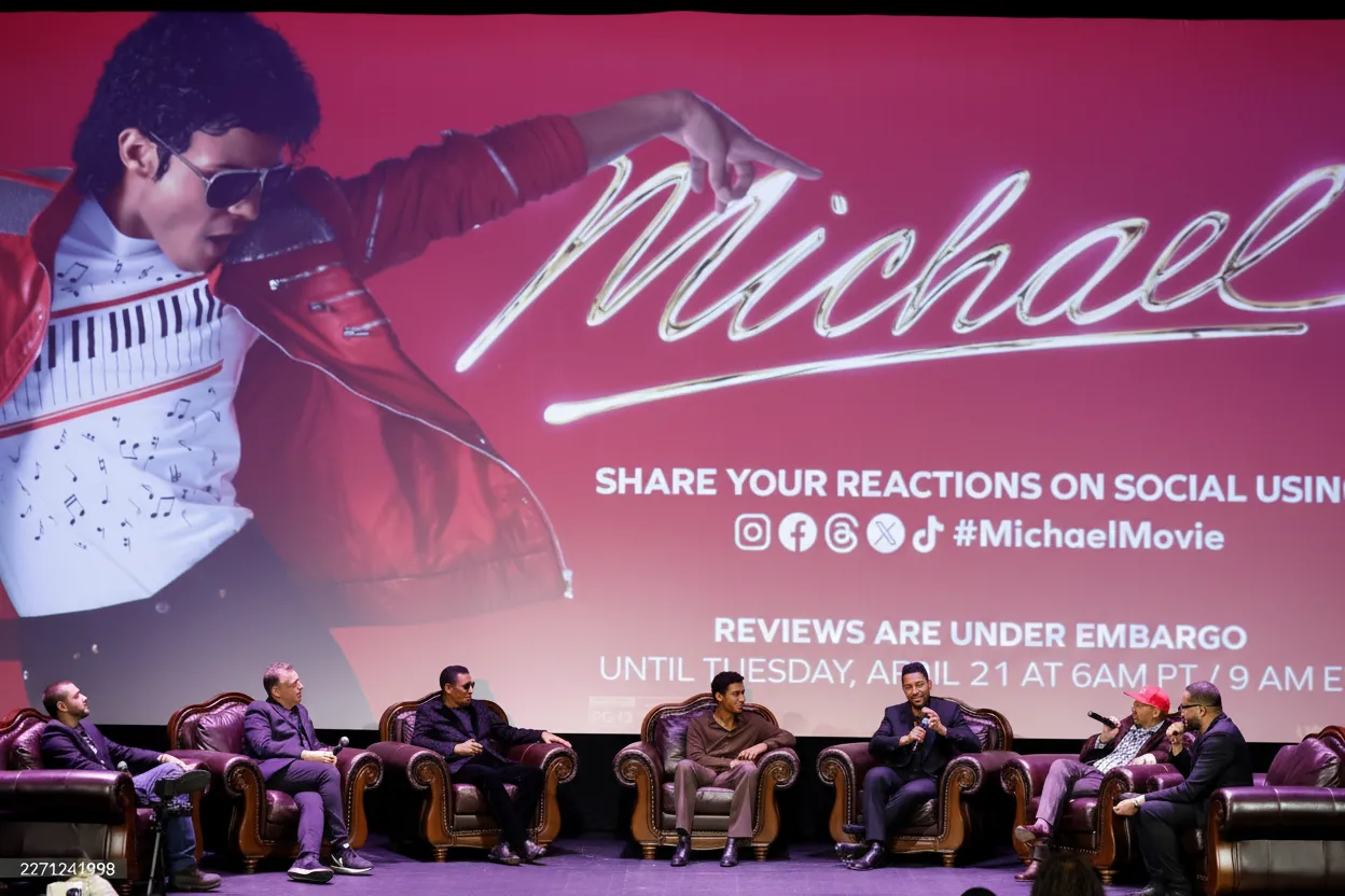 Gary revive a história: família Jackson emociona cidade com estreia de MICHAEL 4 Gary revive a história: família Jackson emociona cidade com estreia de MICHAEL | 2026 04 14 08 53 17 restored standard