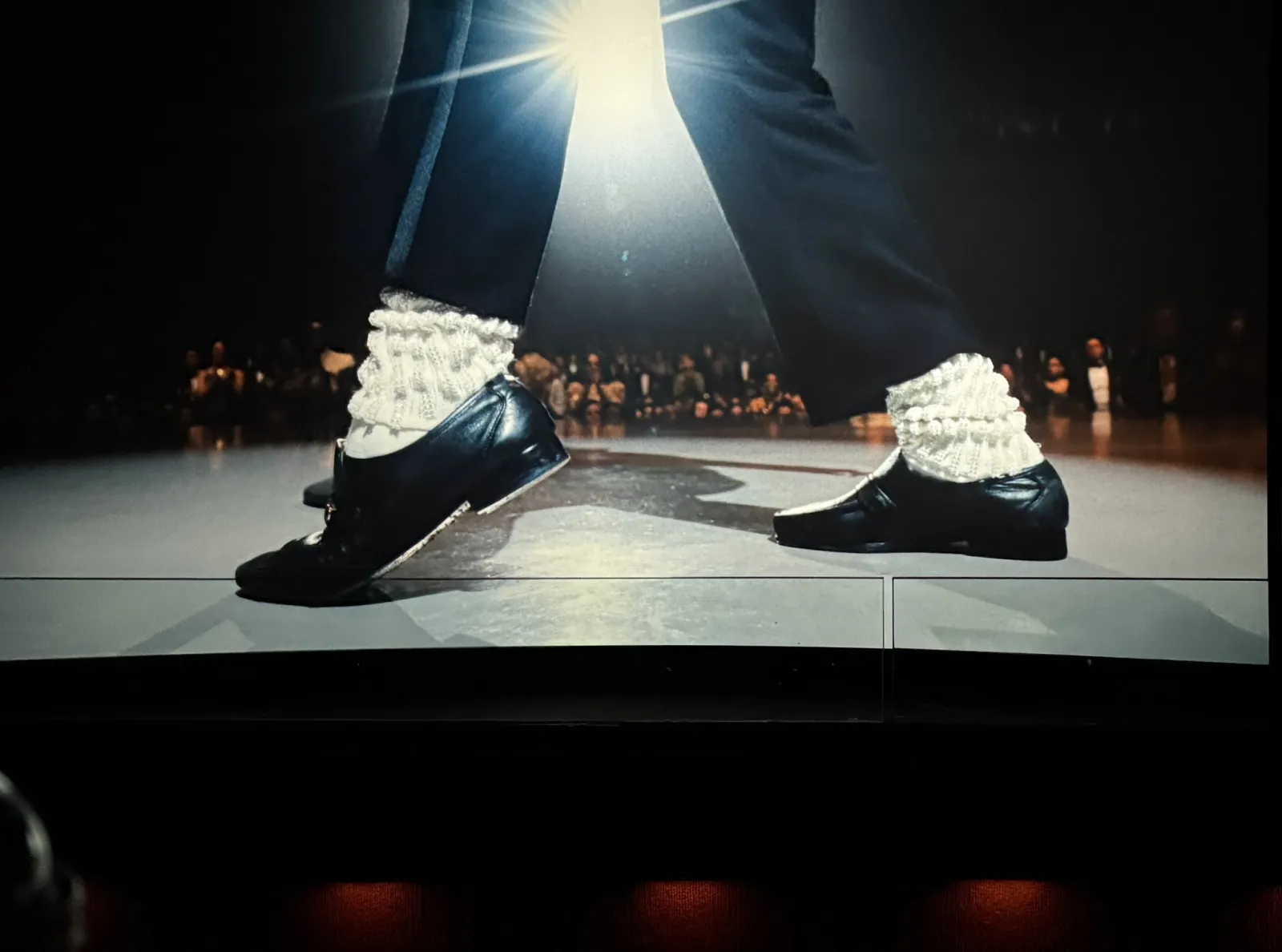 Dados oficiais atualizados: Filme MICHAEL alcança 218,8 milhões de dólares em todo o mundo | 673833183 1409747294522010 4519212640788080463 n scaled