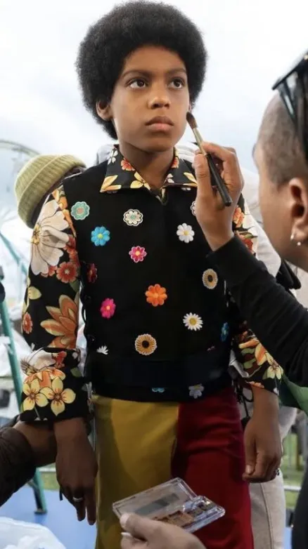 Juliano-Valdi-Jackson-5-scene Outtakes: a verdade por trás da voz em "Michael"