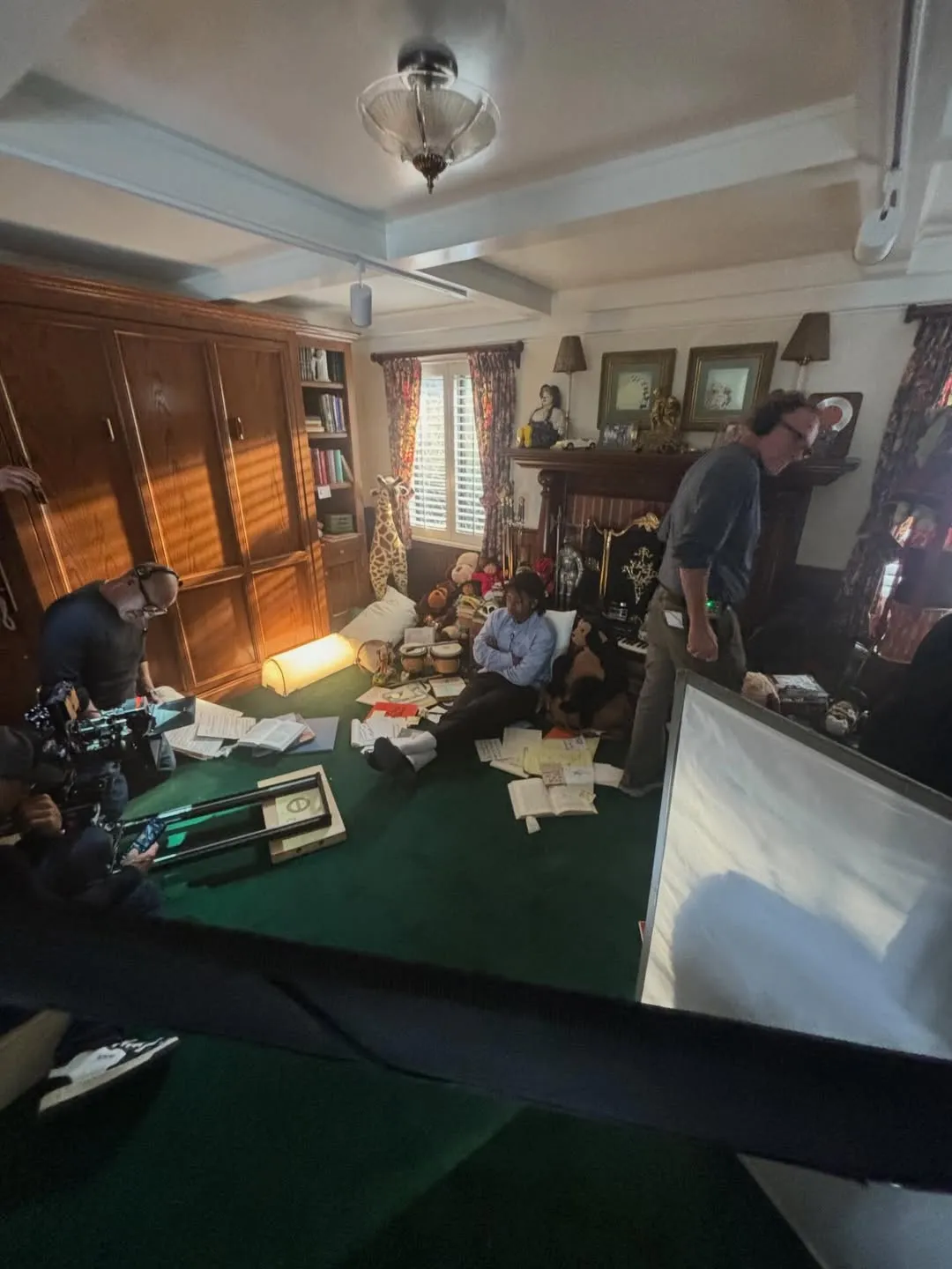 SaveClip.App_673828373_18080871266632065_3559005981210516079_n Neverland ressurge em imagens inéditas do filme MICHAEL