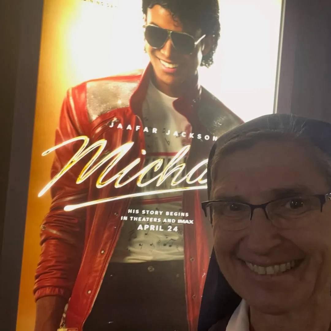 SaveClip.App_674542849_18582446374003950_2107945279155298782_n Freiras vão ao cinema e se emocionam com o filme MICHAEL