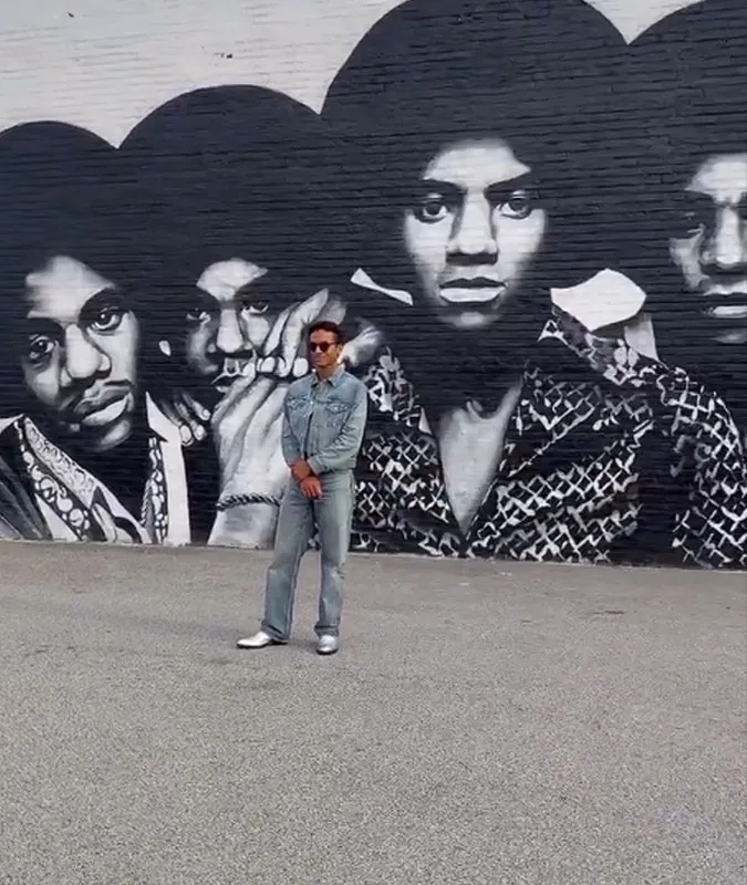 gar_termica_3x_cza_107250_g-1 Gary revive a história: família Jackson emociona cidade com estreia de MICHAEL