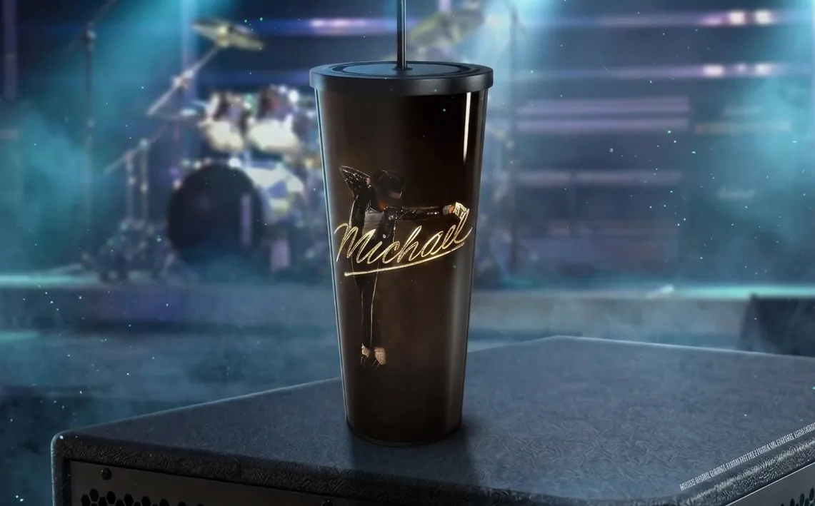 Cinemark apresenta seu copo oficial do filme MICHAEL no Brasil | mjbeats.com .br Copo Cinemark