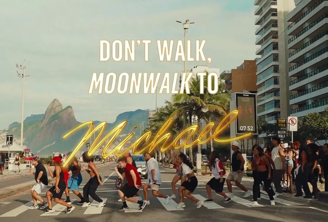 Brasil entra no ritmo: dança celebra o filme MICHAEL 2 Brasil entra no ritmo: dança celebra o filme MICHAEL | mjbeats.com .br Dont Walk Moonwalk BR