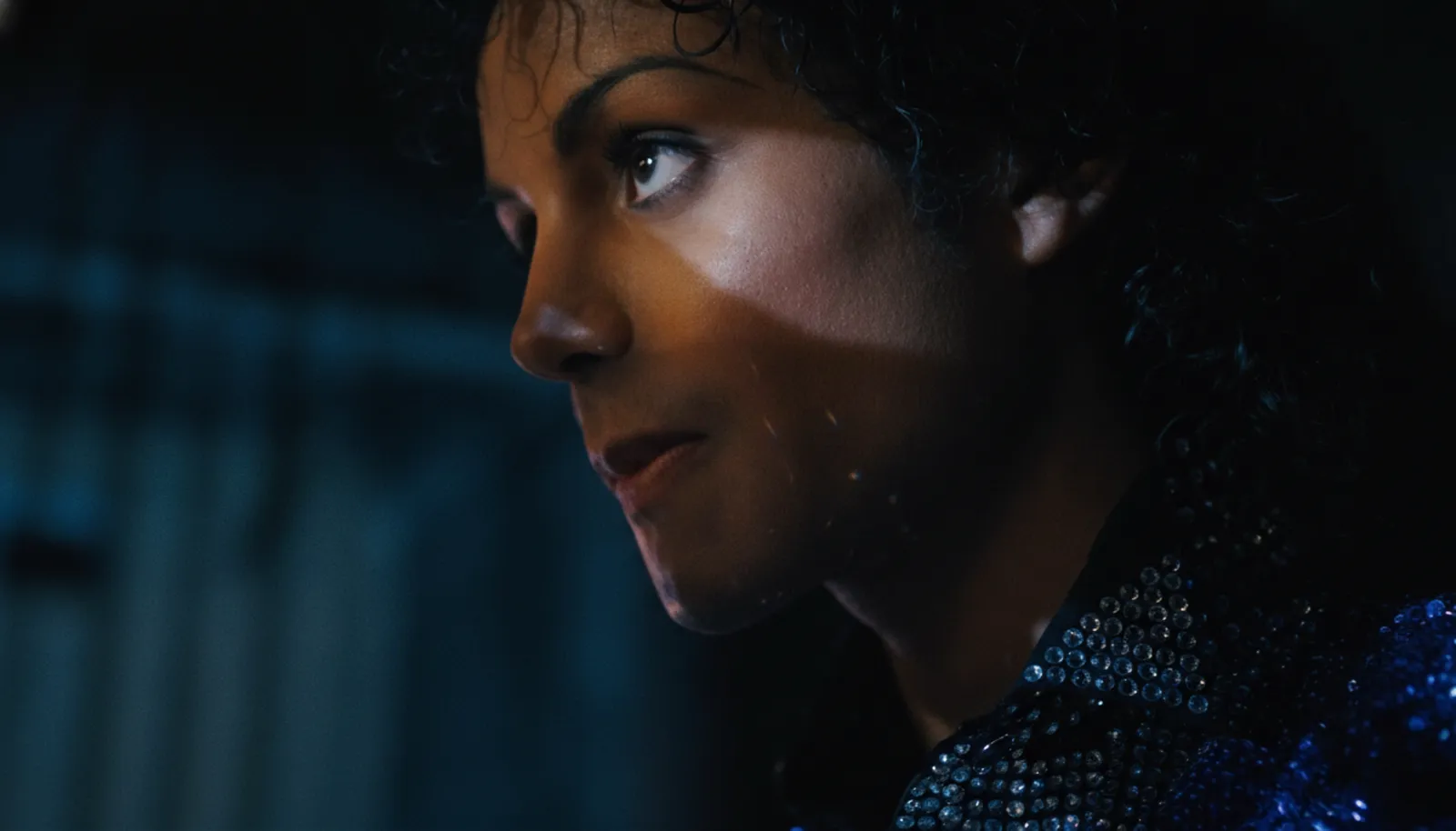 Como MICHAEL combinou a voz do Rei do Pop com a de Jaafar Jackson no cinema | mjbeats.com .br JAAFAR JACKSON e Michael Jackson scaled 1