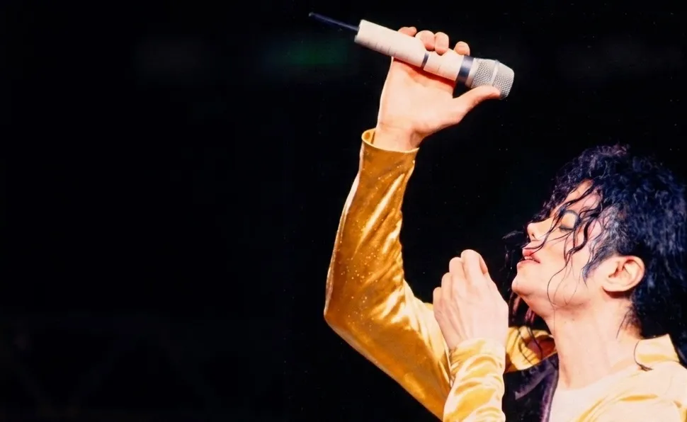 Cinco bilhões de razões para lembrar quem é o Rei do Pop | mjbeats.com .br Michael Jackson domina Youtube