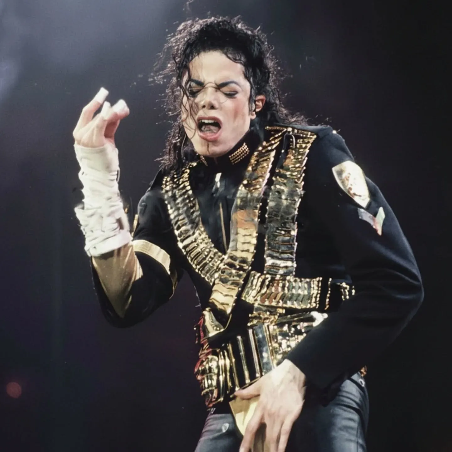 Michael Jackson volta ao topo: confira as músicas mais ouvidas no Brasil após o fenômeno MICHAEL | G7VhpK XkAAoYT1