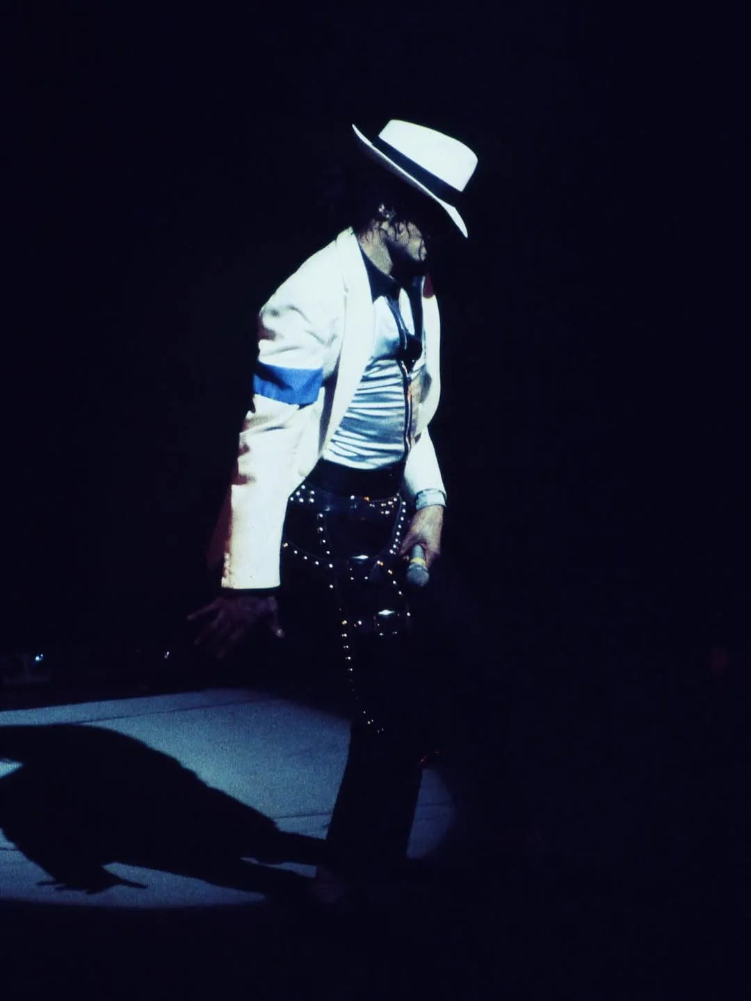 SaveClip.App_674443284_18574706290029942_6896860707429903153_n Bad World Tour em Los Angeles, 1989: Michael Jackson em um show histórico revelado em imagens raras