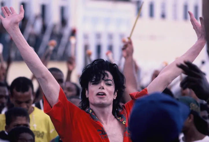 21 bilhões de views: Michael Jackson mostra por que continua sendo o Rei do Pop | ha 30 anos michael jackson eternizava o pelourinho0137926300202602101730 1 1